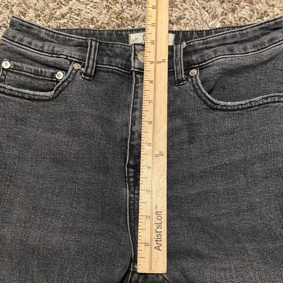 Free People We The Free CRVY Vintage Straight Jean 28 Faded Black Raw Hem Crop - Picture 7 of 10